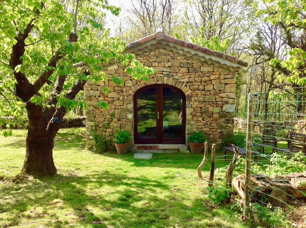 Chambre D'Hotes Les Cerisiers Vesseaux Exteriér fotografie
